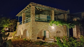 Nikolas Villa